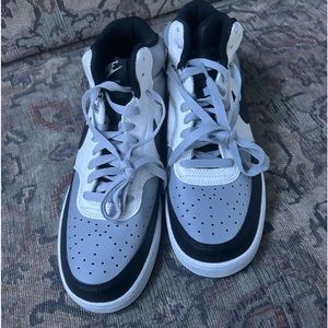 Grey, black, and white Nike high rise shoes. Size 9 1/2 in men’s, never worn.